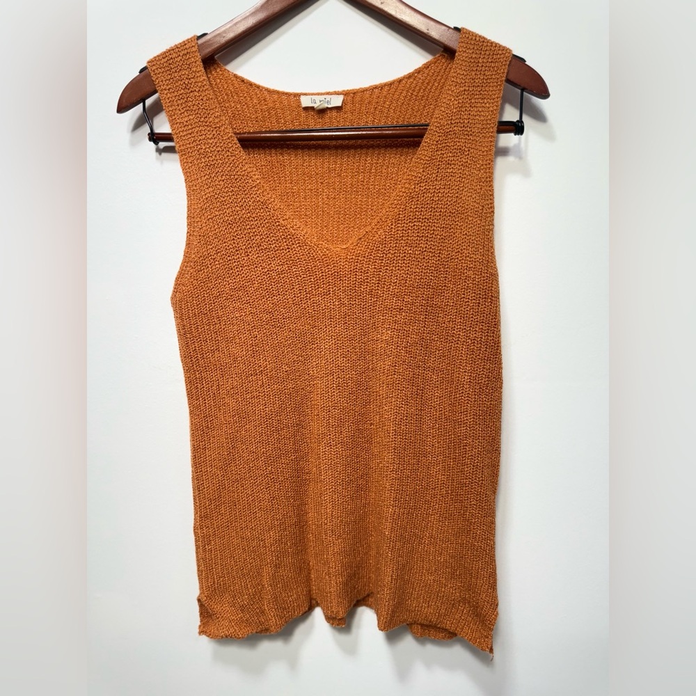LA MIEL Ribbed Orange Tank Top